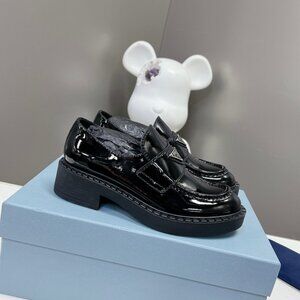 Prada Women‘s Loafer